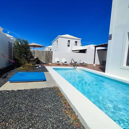 Casa Adassa En بيت للعطل *